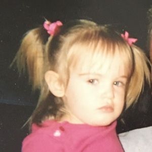 Meet your Posher, Alyssa